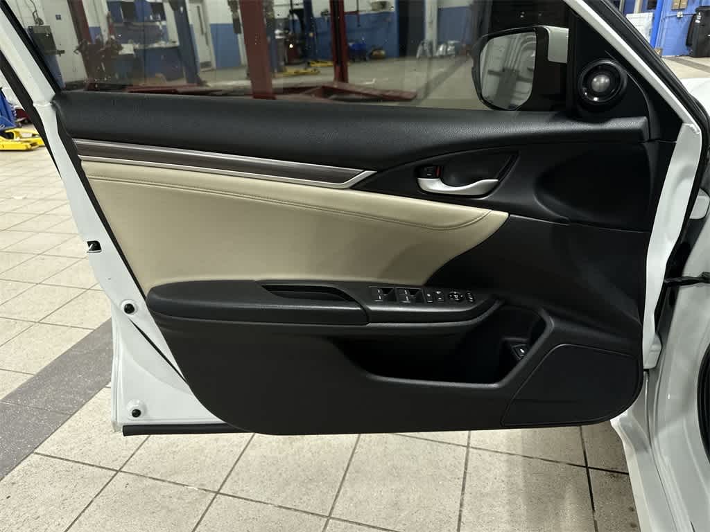 Thumbnail: 2019 Honda Civic - 33