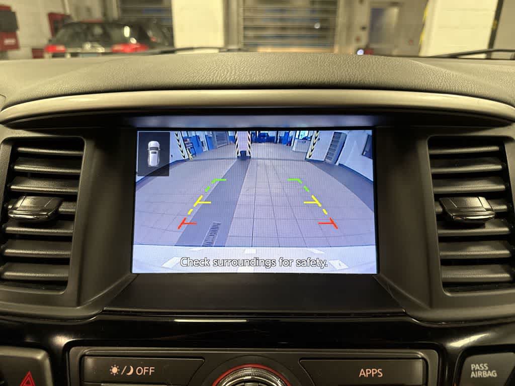 Thumbnail: 2019 Nissan Pathfinder - 24