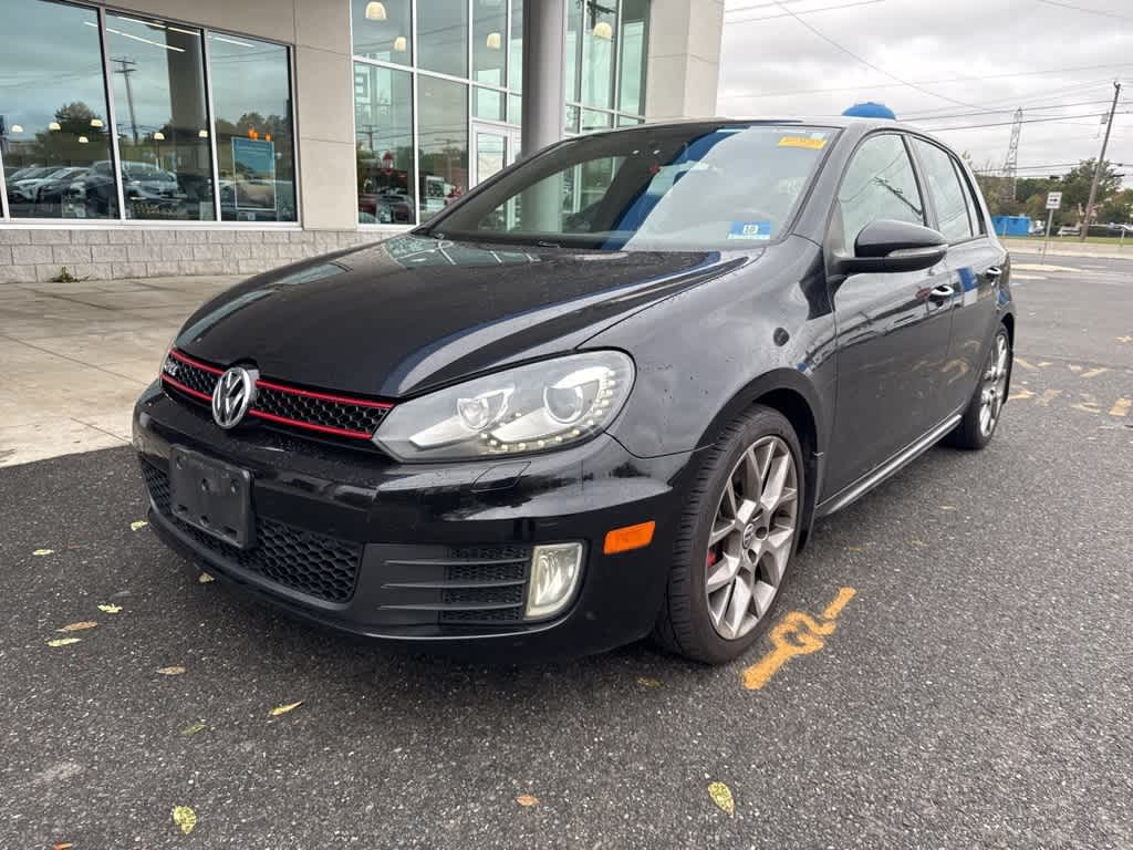 Thumbnail: 2014 Volkswagen Golf - 1