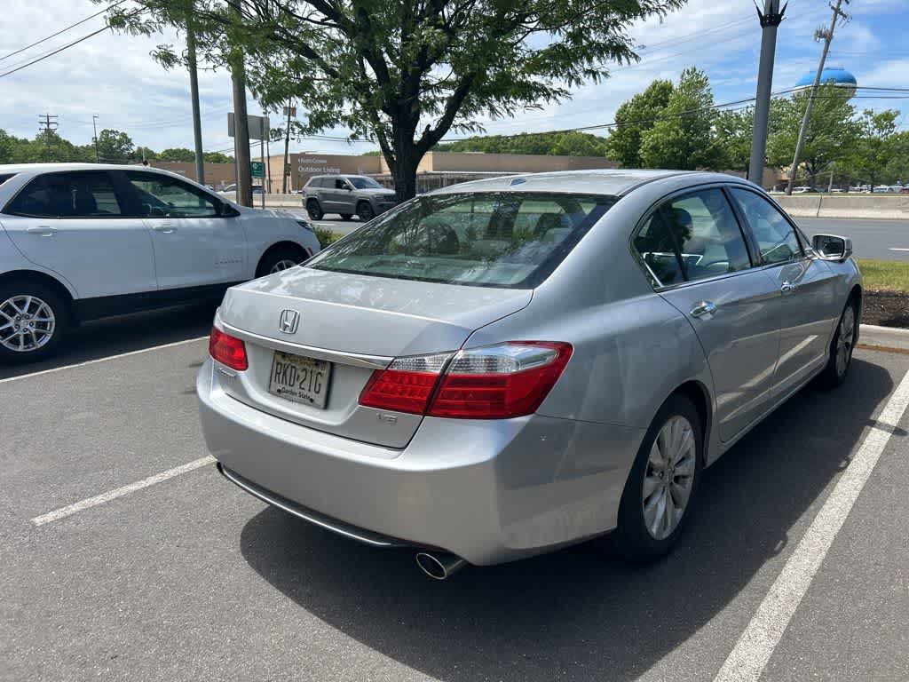 Thumbnail: 2013 Honda Accord - 16