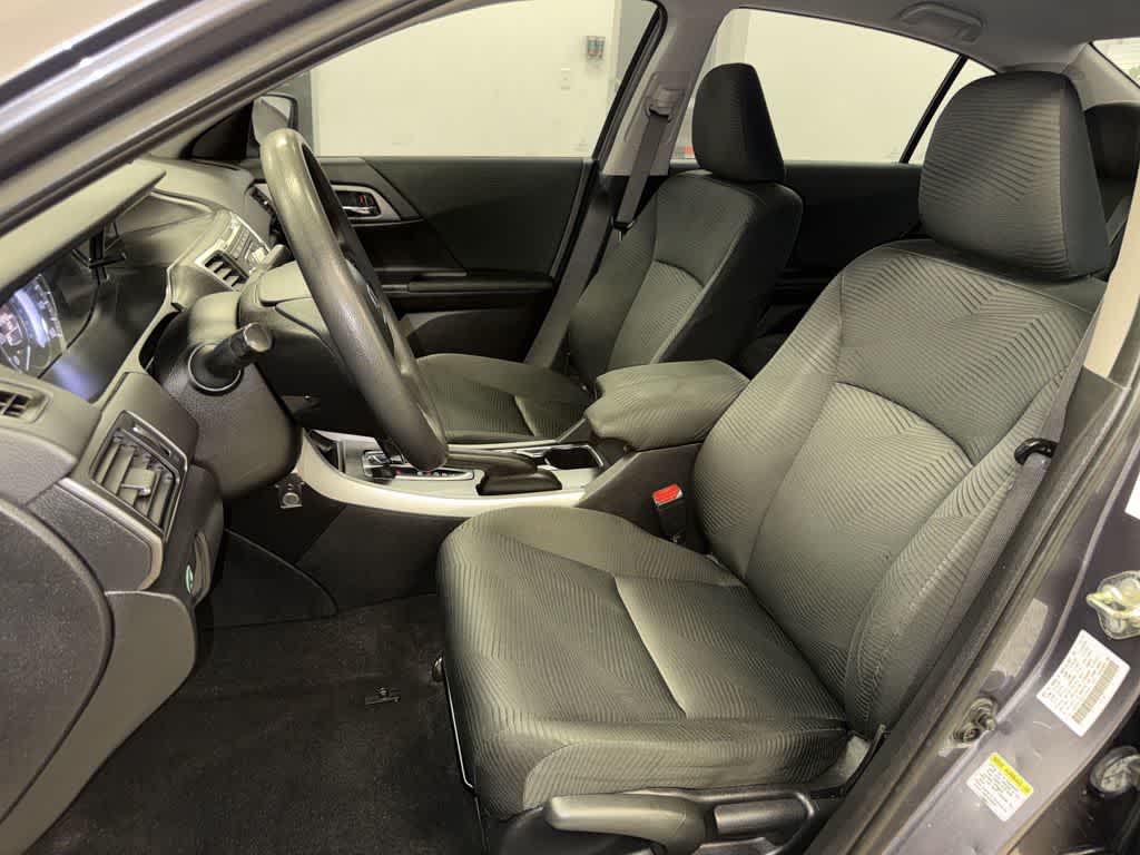 Thumbnail: 2015 Honda Accord - 15