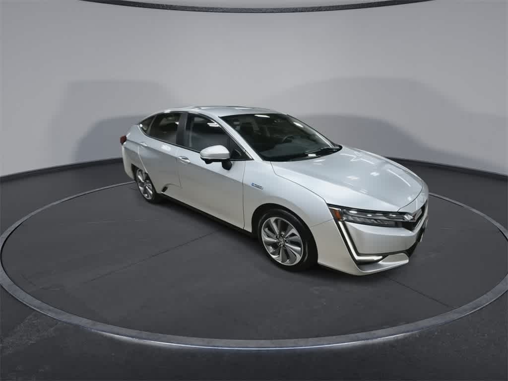 Thumbnail: 2018 Honda Clarity - 2