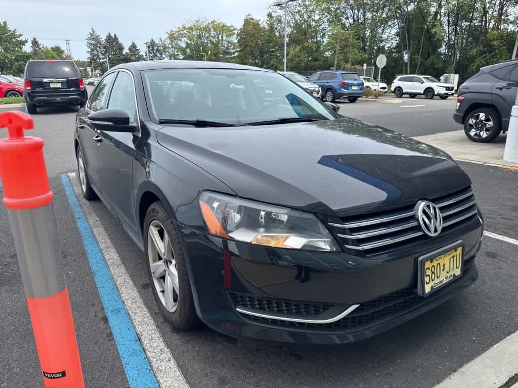 Thumbnail: 2012 Volkswagen Passat - 5