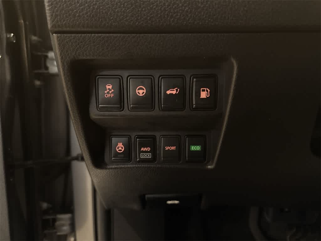 Thumbnail: 2019 Nissan Rogue - 31