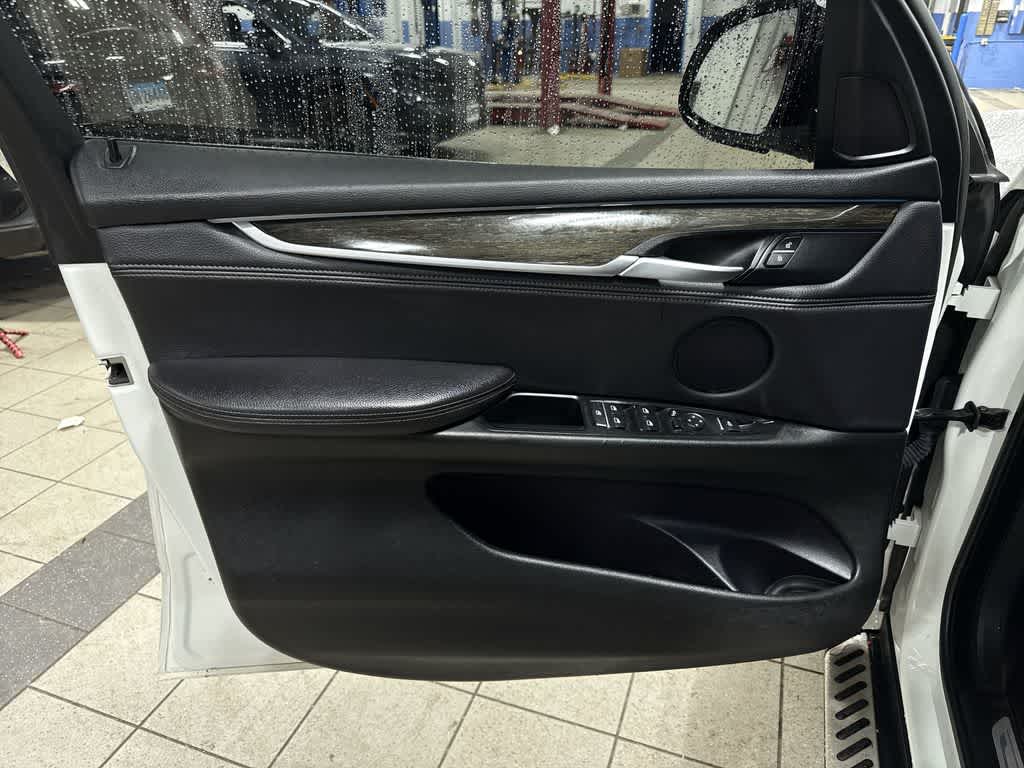 Thumbnail: 2018 BMW X5 - 31