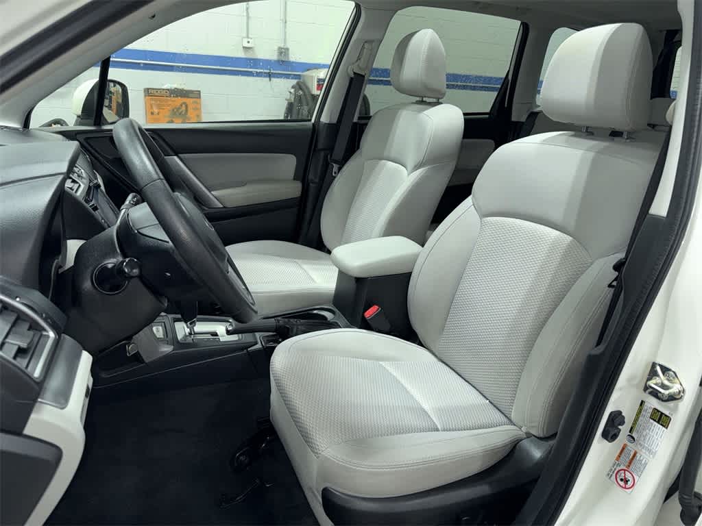 Thumbnail: 2017 Subaru Forester - 15