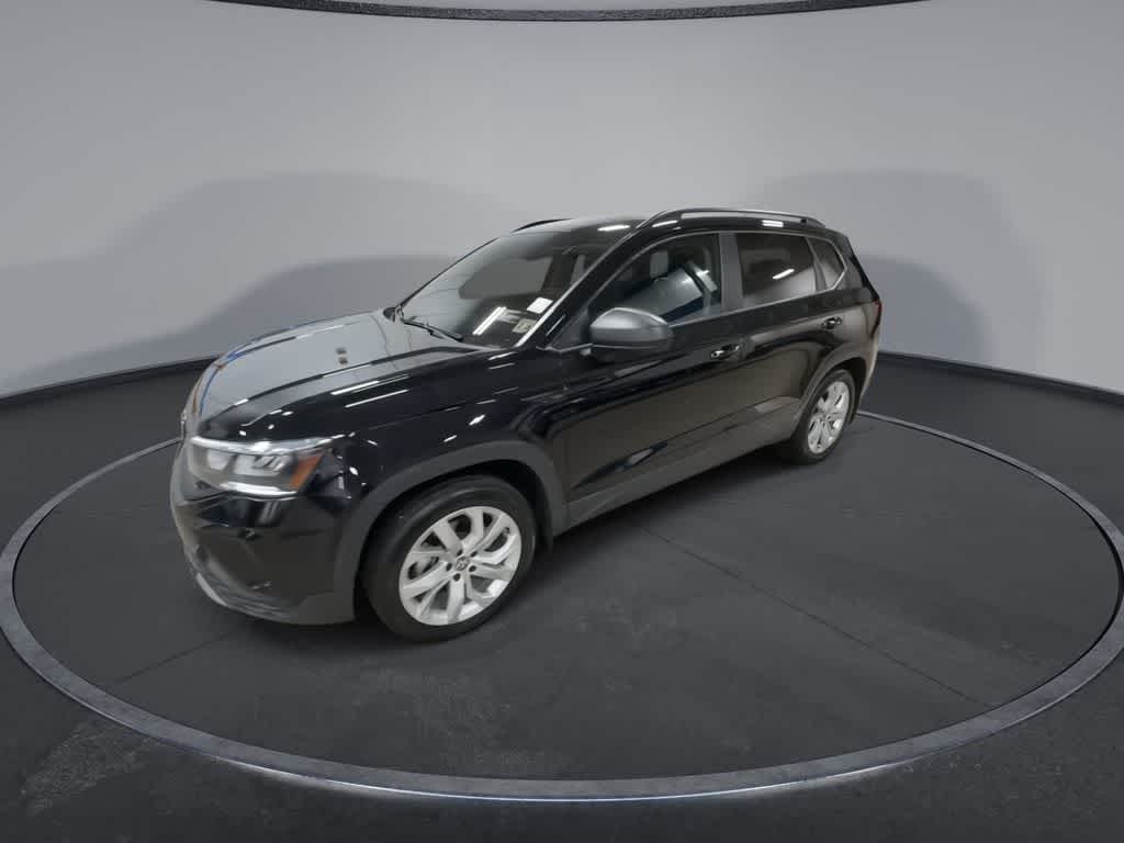 Thumbnail: 2023 Volkswagen Taos - 4