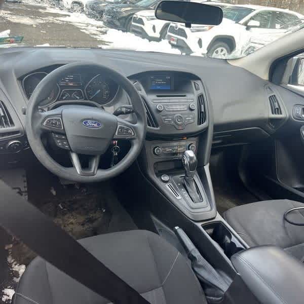 Thumbnail: 2016 Ford Focus - 17