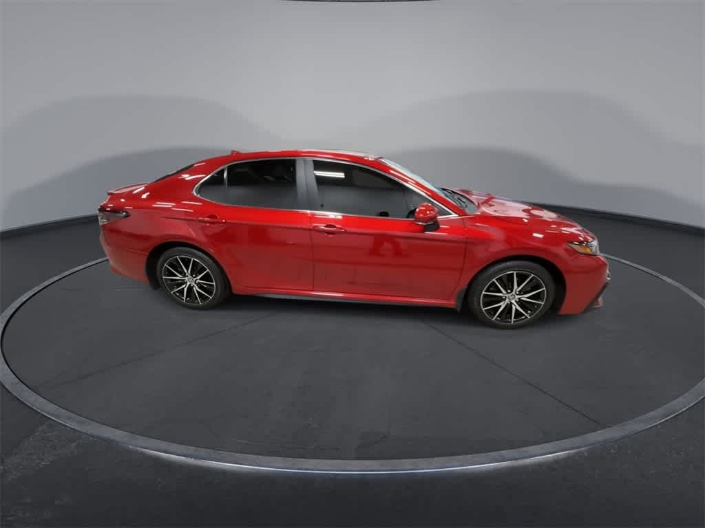 Thumbnail: 2024 Toyota Camry - 9