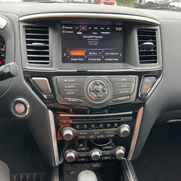 Thumbnail: 2019 Nissan Pathfinder - 19