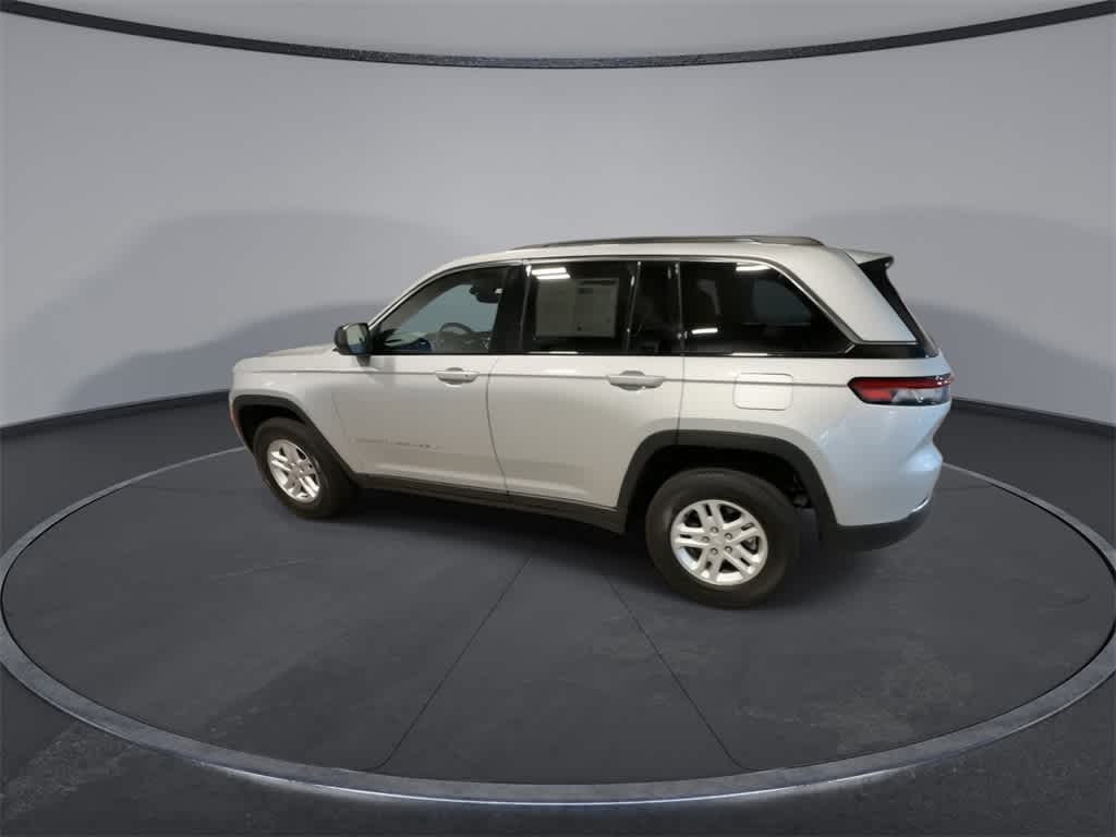 Thumbnail: 2023 Jeep Grand Cherokee - 6