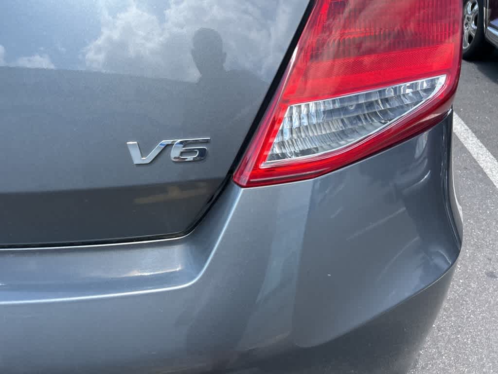 Thumbnail: 2011 Honda Accord - 17