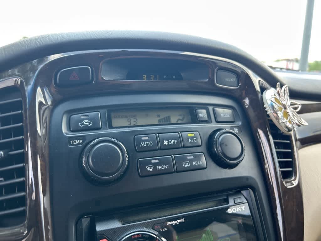 Thumbnail: 2002 Toyota Highlander - 11