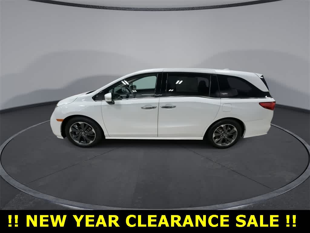 Thumbnail: 2023 Honda Odyssey - 3