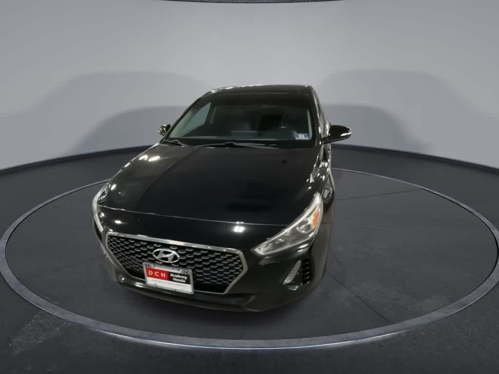 Thumbnail: 2019 Hyundai Elantra - 3