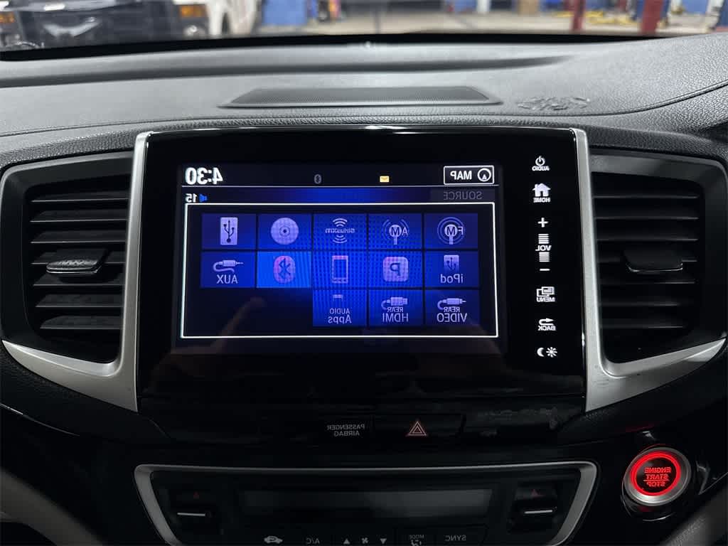 Thumbnail: 2018 Honda Pilot - 21