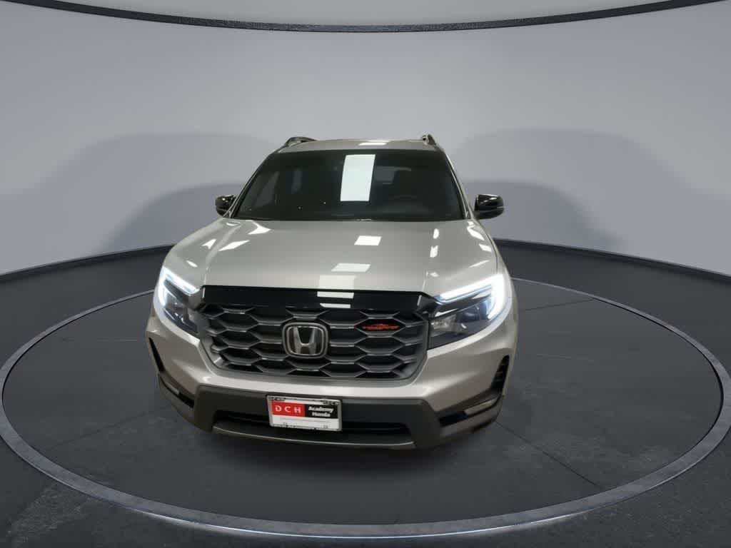 Thumbnail: 2023 Honda Passport - 3