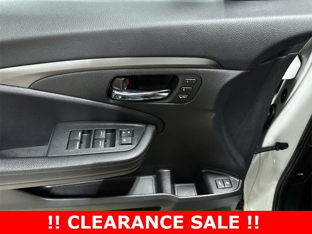 Thumbnail: 2022 Honda Pilot - 23