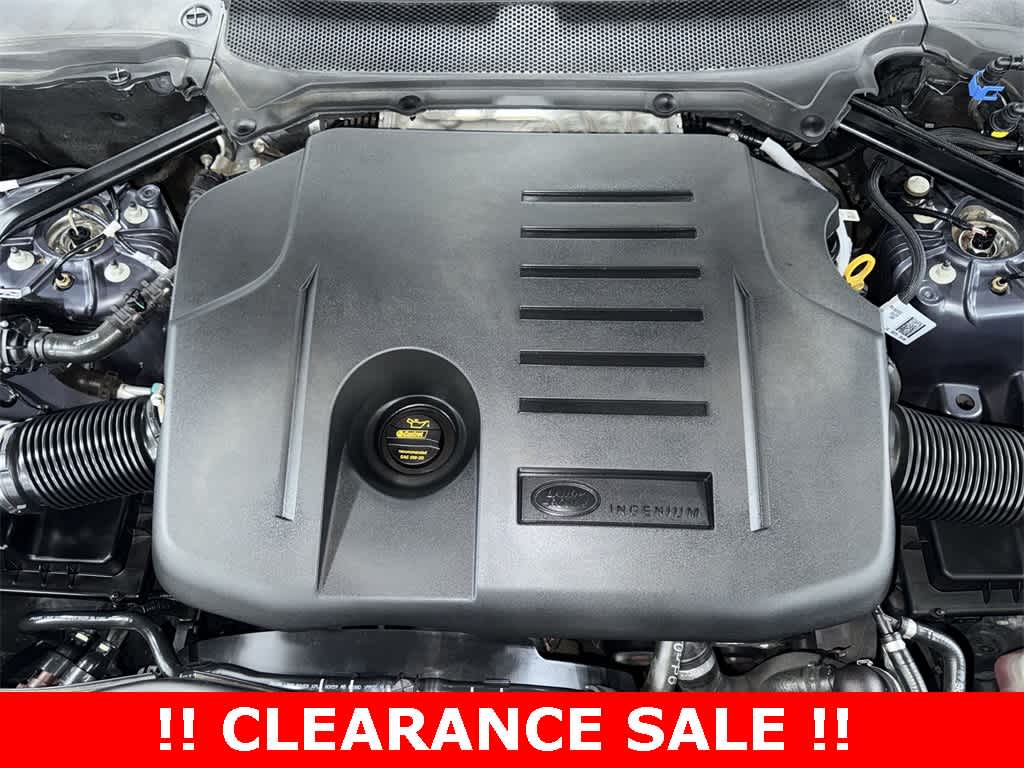 Thumbnail: 2024 Land Rover Discovery - 12