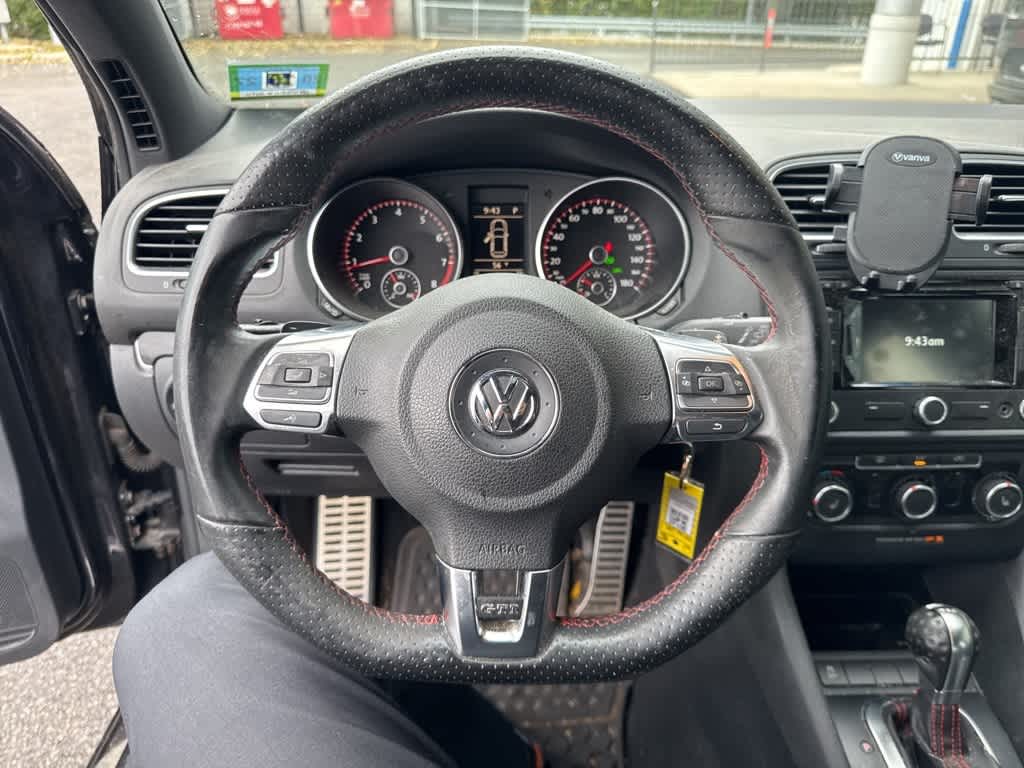 Thumbnail: 2014 Volkswagen Golf - 10