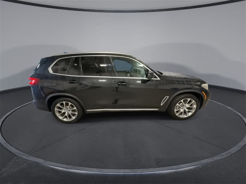 Thumbnail: 2019 BMW X5 - 9