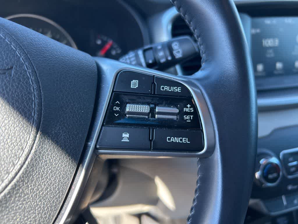 Thumbnail: 2019 Kia Sorento - 17