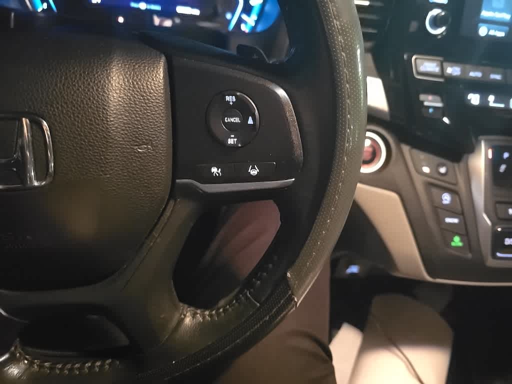 Thumbnail: 2022 Honda Odyssey - 21