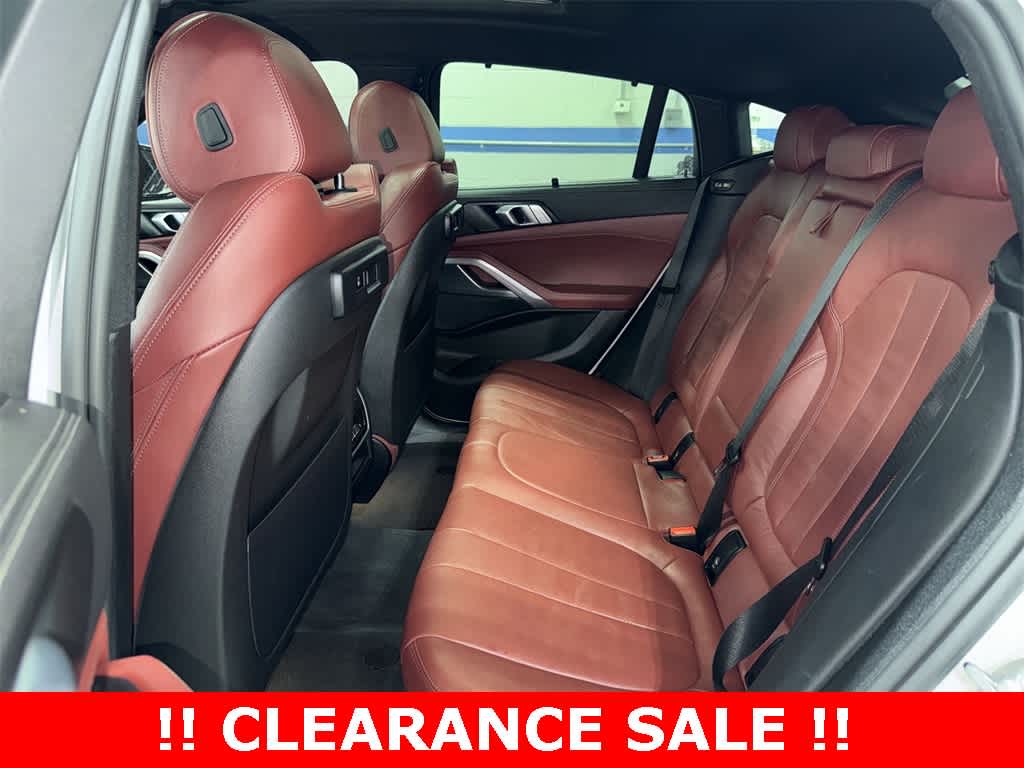 Thumbnail: 2022 BMW X6 - 17