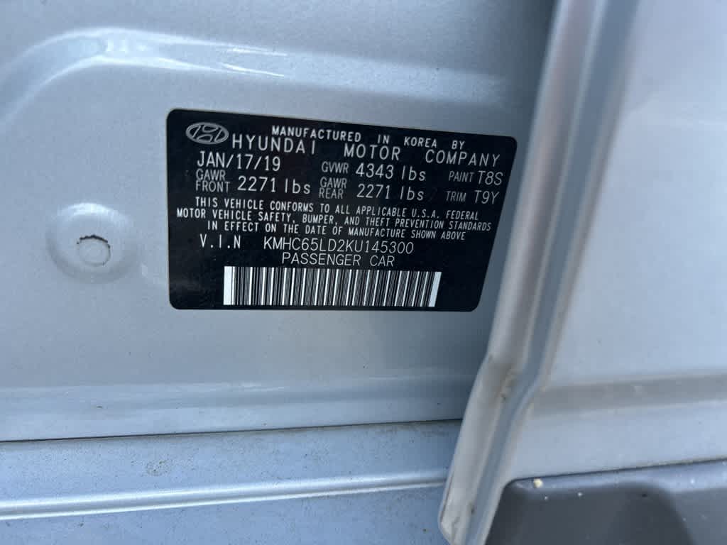 Thumbnail: 2019 Hyundai Ioniq - 17