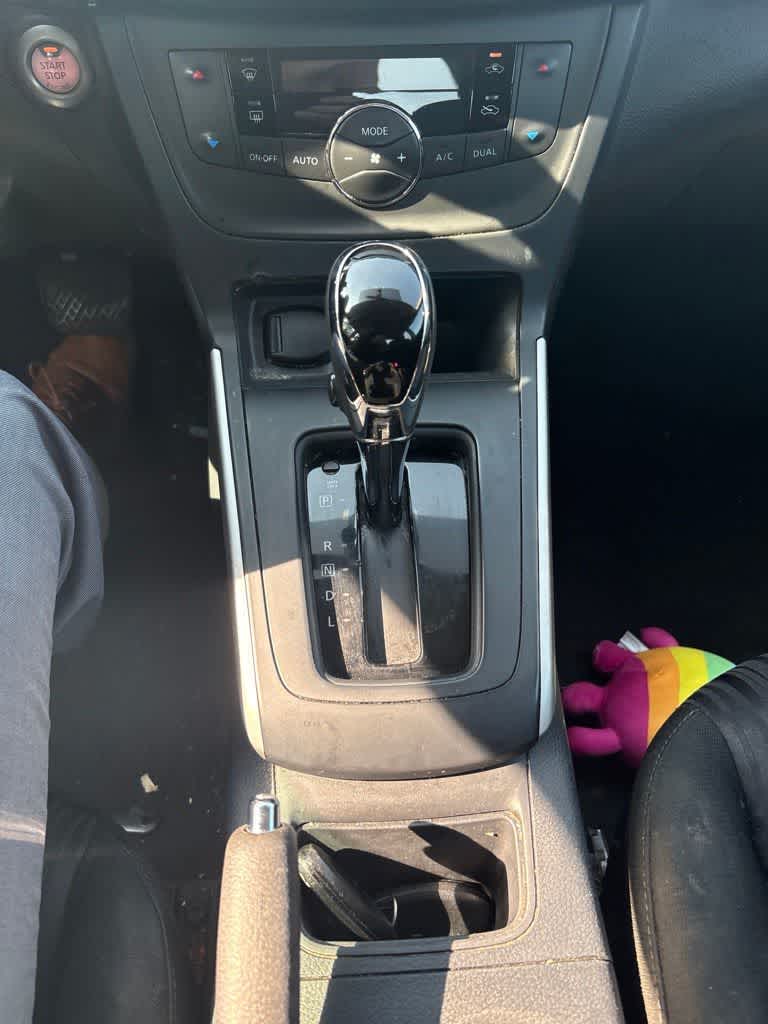 Thumbnail: 2019 Nissan Sentra - 15