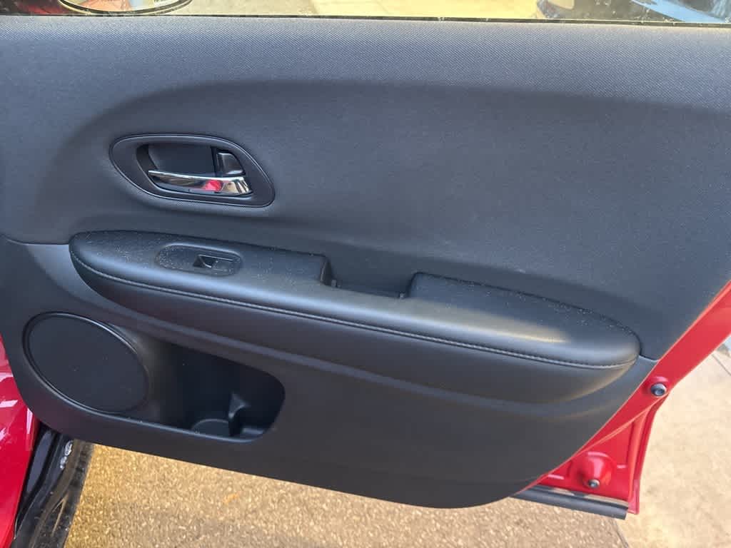 Thumbnail: 2020 Honda HR-V - 15