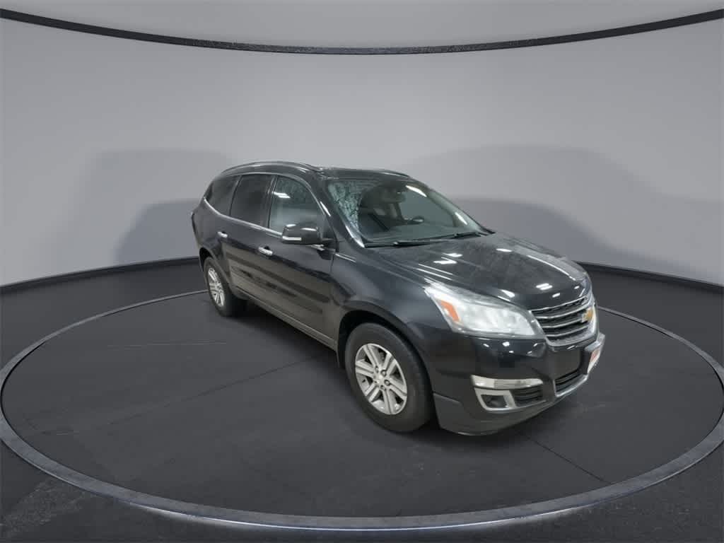2015 Chevrolet Traverse LT 2