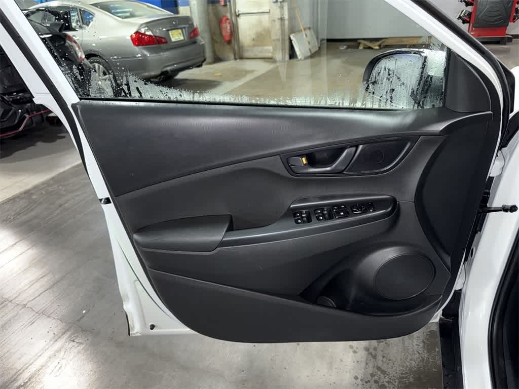 Thumbnail: 2021 Hyundai Kona - 28