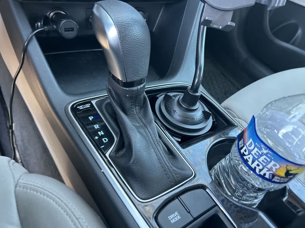 Thumbnail: 2019 Hyundai Sonata - 17