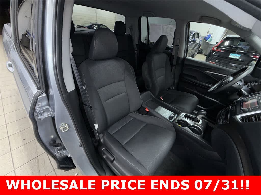 Thumbnail: 2019 Honda Ridgeline - 16