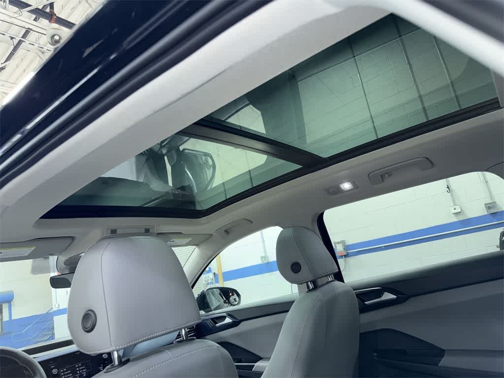 Thumbnail: 2023 Volkswagen Taos - 24