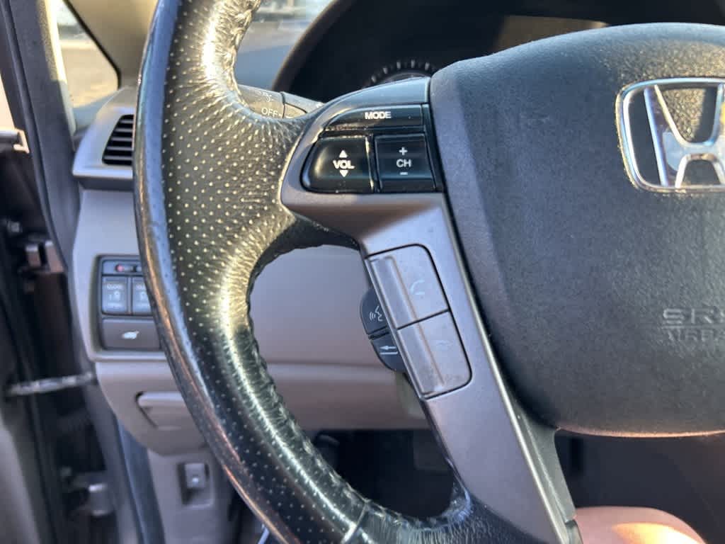 Thumbnail: 2011 Honda Odyssey - 4