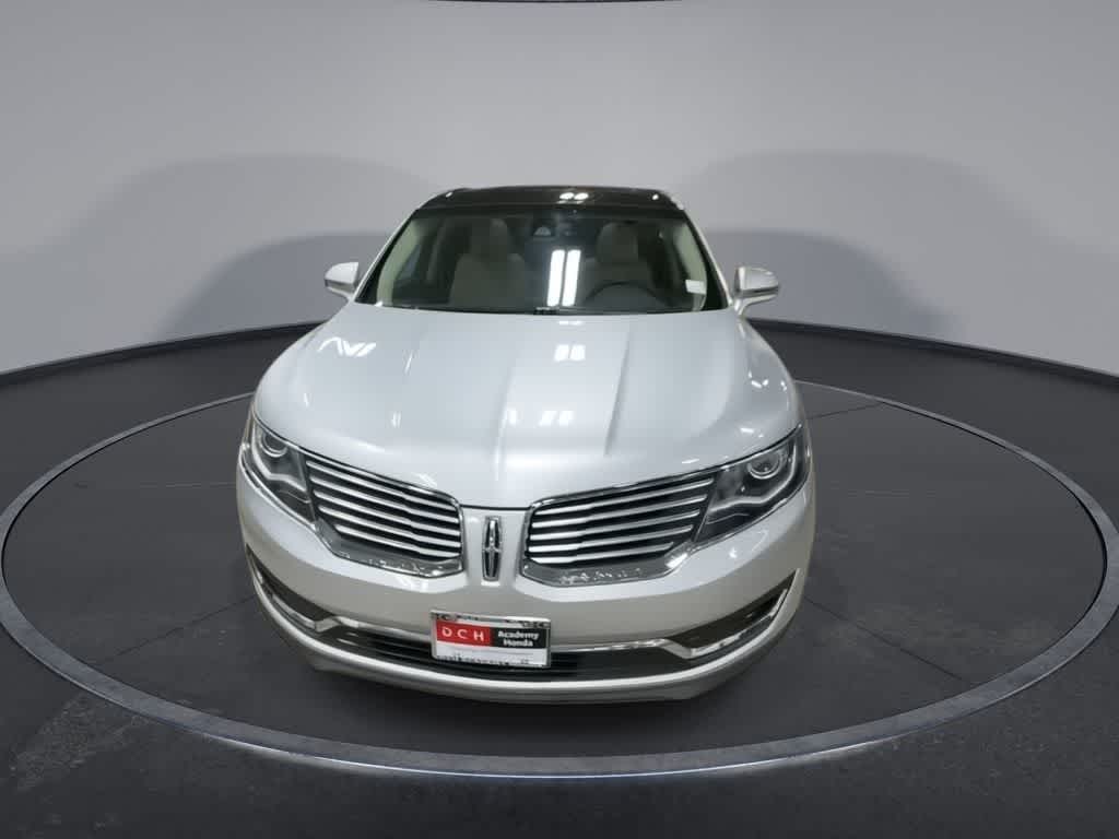 Thumbnail: 2016 Lincoln MKX - 3