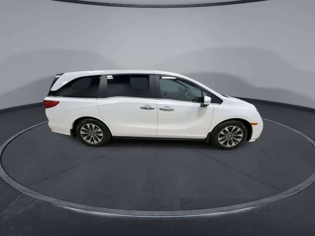Thumbnail: 2023 Honda Odyssey - 9