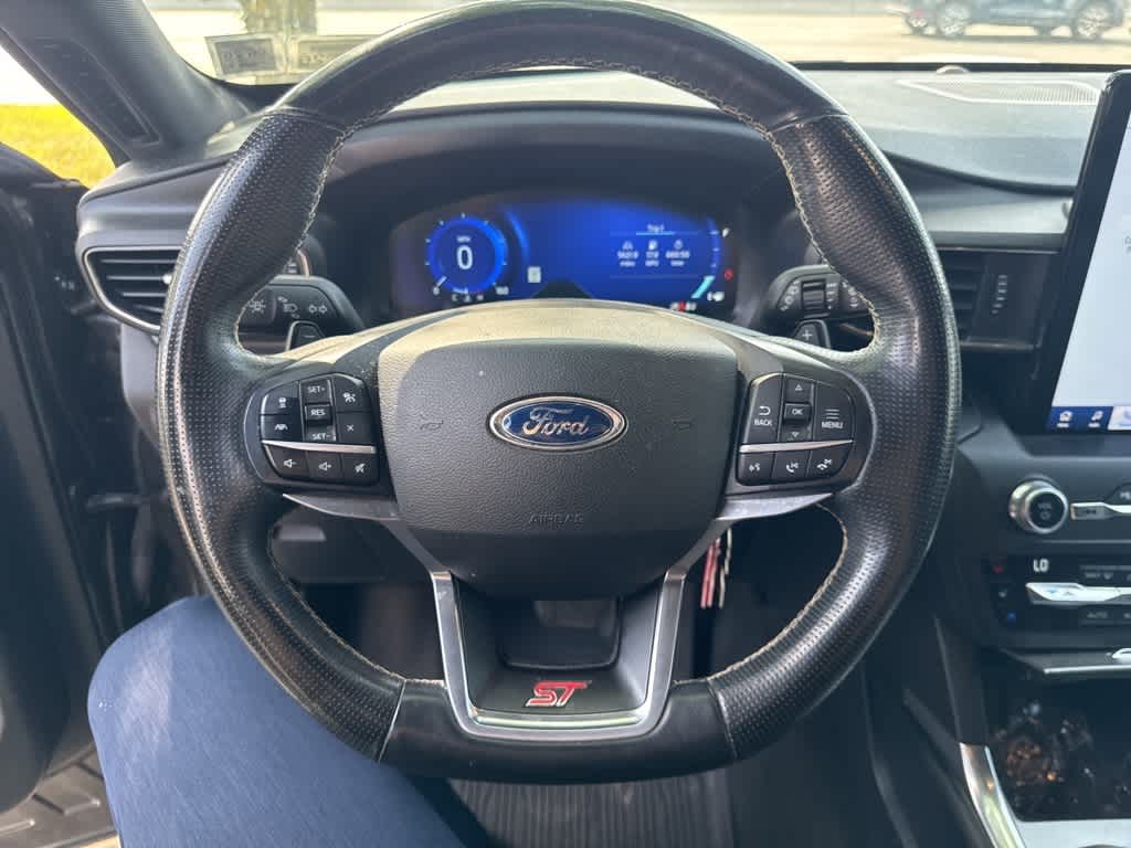 Thumbnail: 2020 Ford Explorer - 10