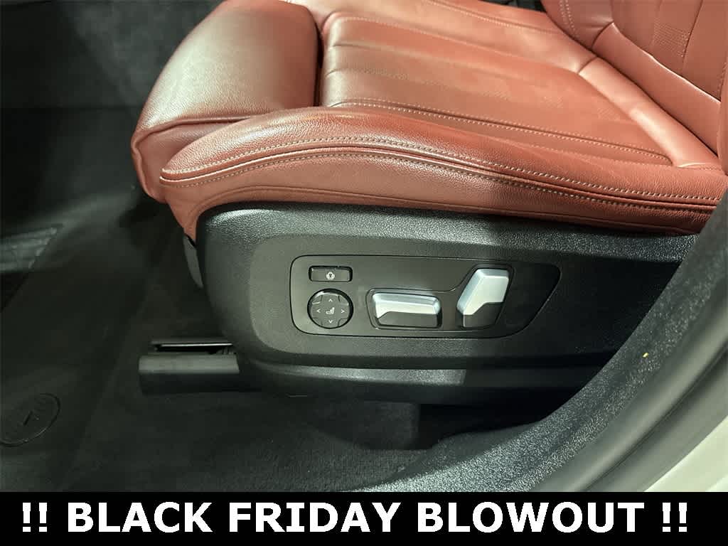 Thumbnail: 2022 BMW X6 - 24