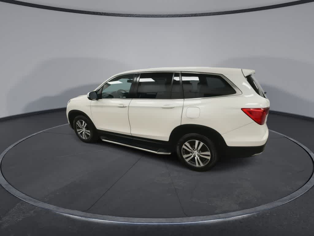 Thumbnail: 2018 Honda Pilot - 6