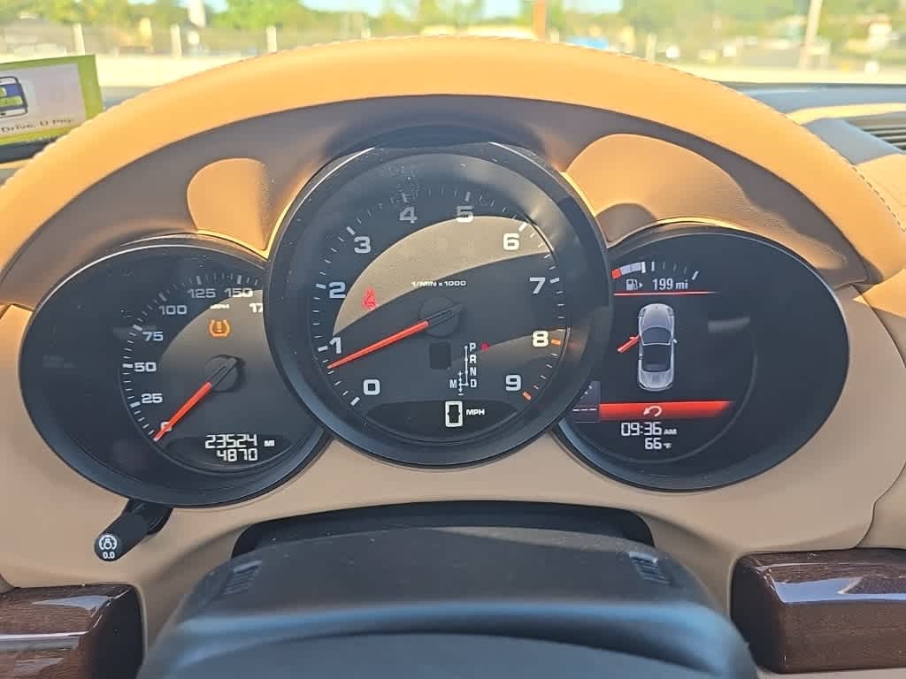 Thumbnail: 2013 Porsche Boxster - 21