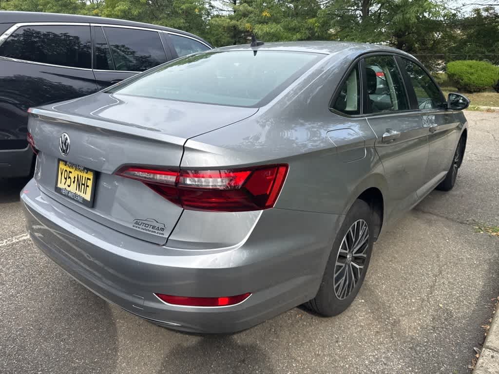 Thumbnail: 2021 Volkswagen Jetta - 5