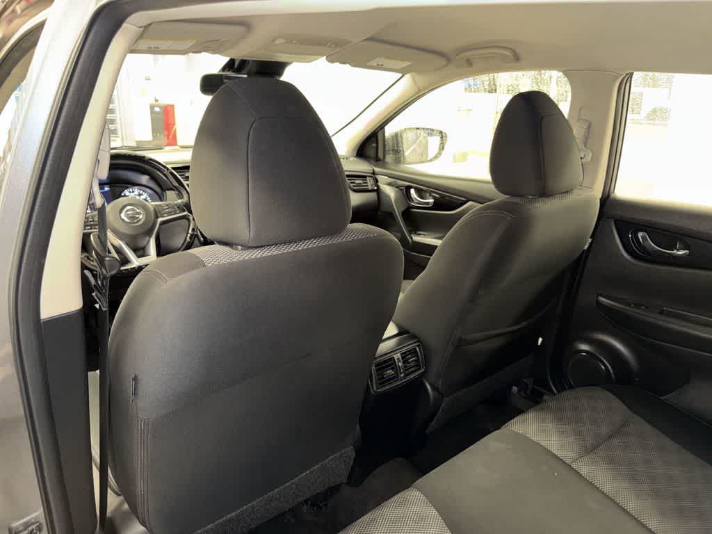 Thumbnail: 2020 Nissan Rogue Sport - 27