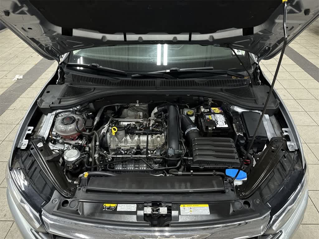 Thumbnail: 2021 Volkswagen Jetta - 12