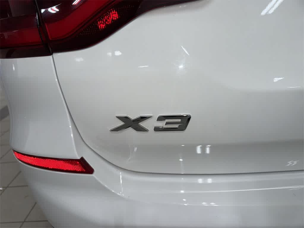 Thumbnail: 2021 BMW X3 - 26