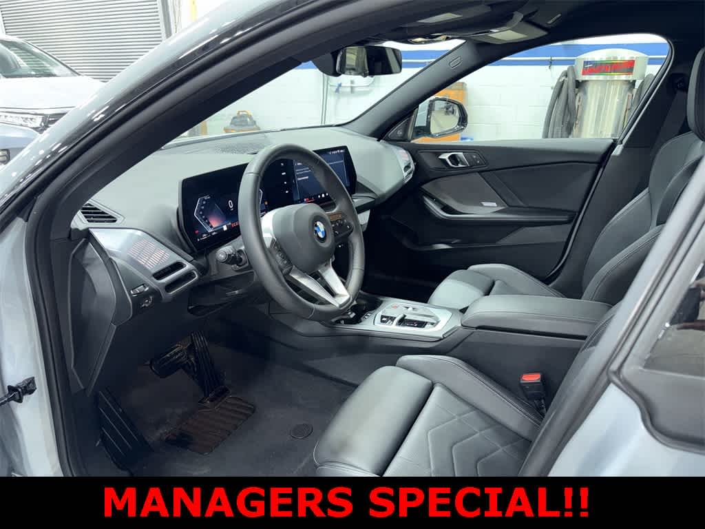 Thumbnail: 2025 BMW 2 Series - 28