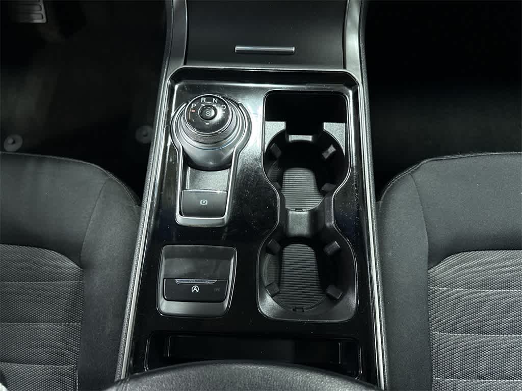 Thumbnail: 2020 Ford Edge - 30