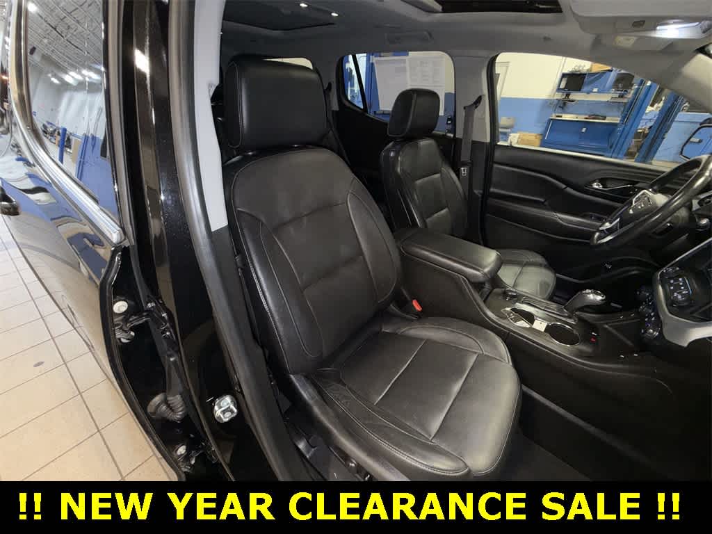 Thumbnail: 2017 GMC Acadia - 16